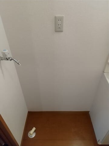 パインズコートの物件内観写真