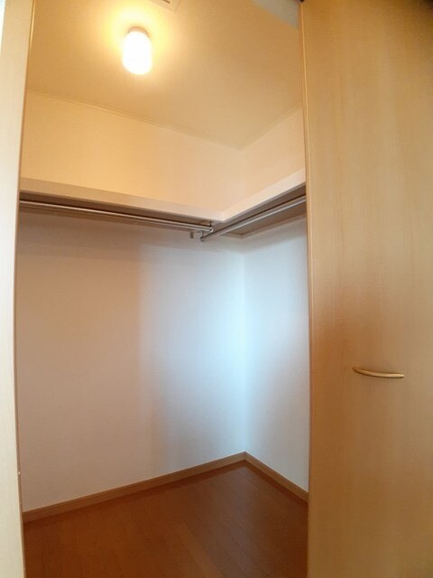 和歌山市駅 バス11分  花王橋下車：停歩5分 2階の物件内観写真