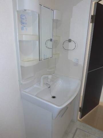 ルミエール岩橋　B棟の物件内観写真