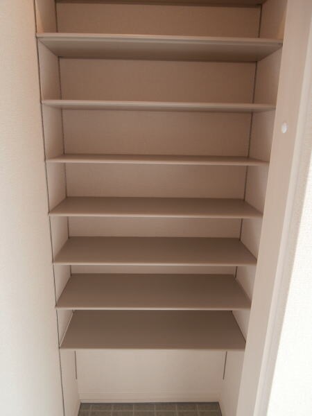 サンテラス吹上の物件内観写真