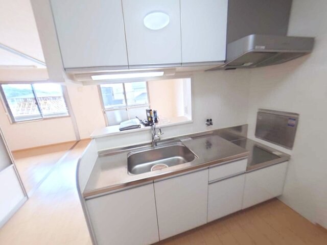 海南駅 バス15分  重根下車：停歩5分 2階の物件内観写真