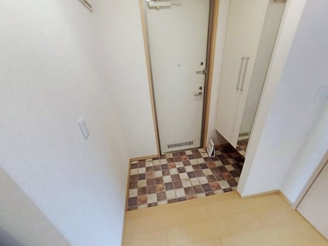 海南駅 バス15分  重根下車：停歩5分 2階の物件内観写真