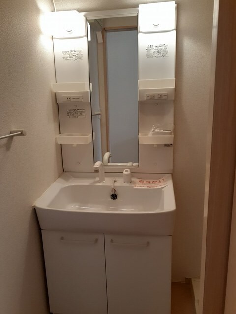 紀三井寺駅 バス8分  浜の宮下車：停歩6分 1階の物件内観写真