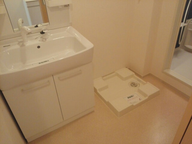 紀三井寺駅 バス8分  浜の宮下車：停歩6分 1階の物件内観写真