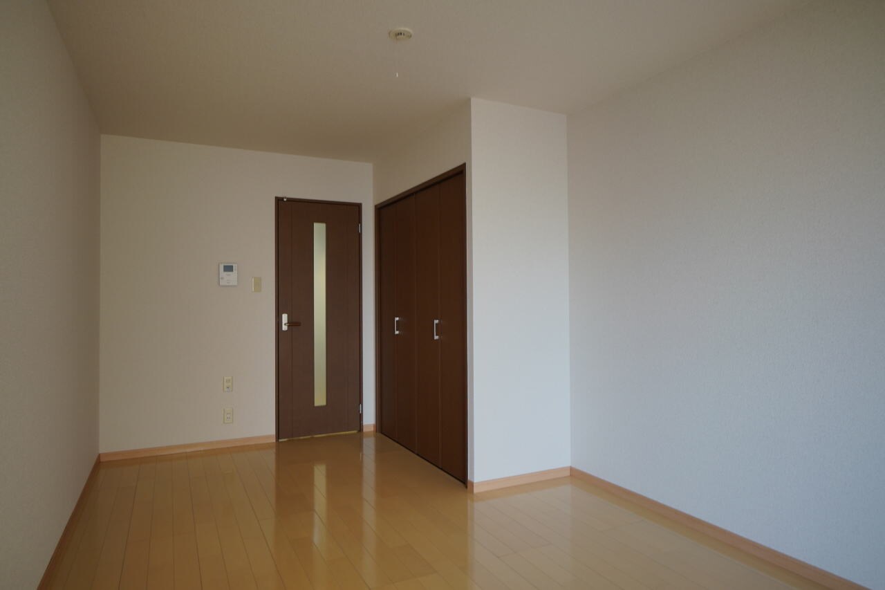 和歌山市駅 バス6分  花王橋下車：停歩10分 1階の物件内観写真