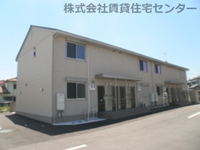 イソラ フェリジェⅡの物件外観写真