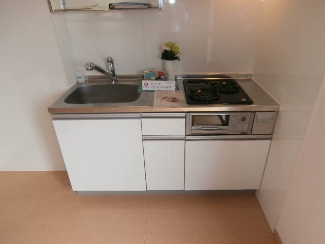 ヴィヴレ堀川の物件内観写真