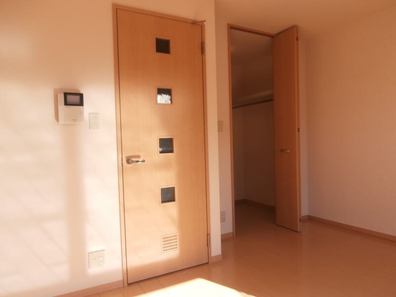 ピノ コラの物件内観写真