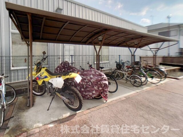 ピノ コラの物件内観写真