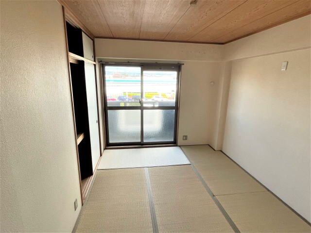 グリーンフル小雑賀の物件内観写真