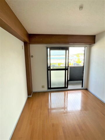 グリーンフル小雑賀の物件内観写真