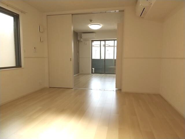 ヒカルサ和歌山本町の物件内観写真