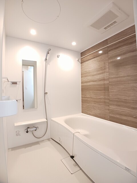 ヒカルサ和歌山本町の物件内観写真