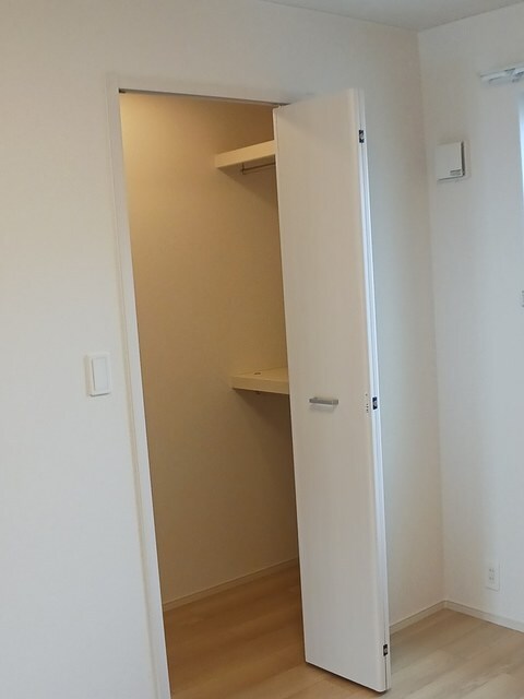 レッド　スイートピーⅡの物件内観写真