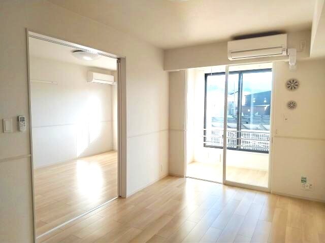 メゾン・エトワールⅦの物件内観写真