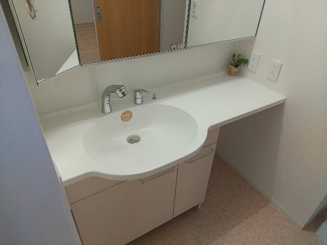 ミル・クレール アネックス A棟の物件内観写真