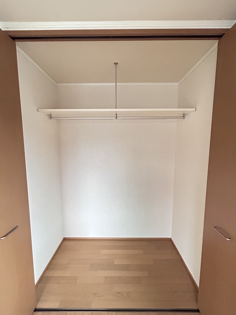 コーラル・ヒルの物件内観写真