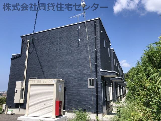 TJ重根の物件外観写真