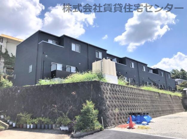 TJ重根の物件外観写真