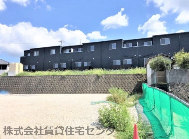 TJ重根の物件外観写真