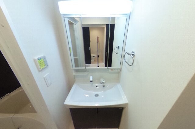 レジデンスヒルズ　ザ　ワカヤマの物件内観写真