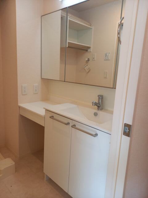 サンテラス吹上の物件内観写真