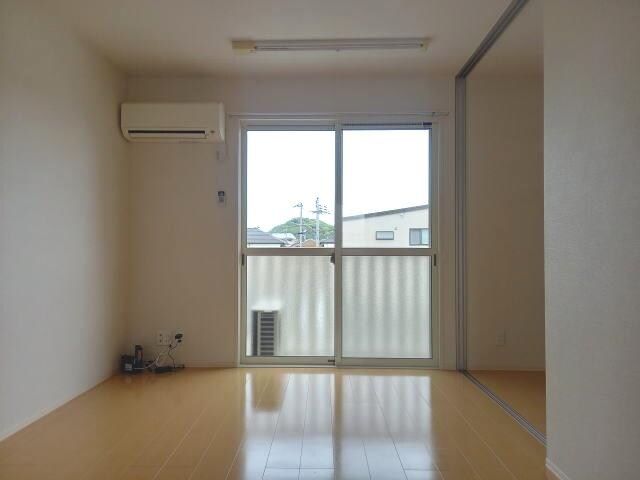 和歌山駅 バス11分  南中島下車：停歩11分 2階の物件内観写真