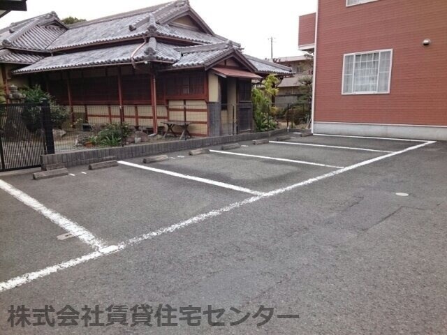 プロメナーデ名草の物件外観写真