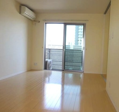 テラス新中通の物件内観写真