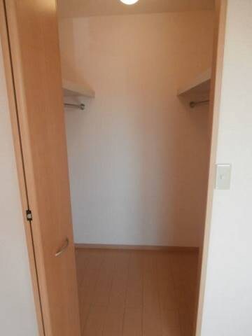 ピノ コラの物件内観写真