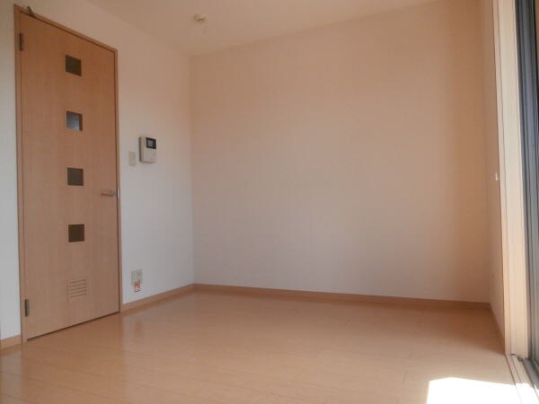 ピノ コラの物件内観写真