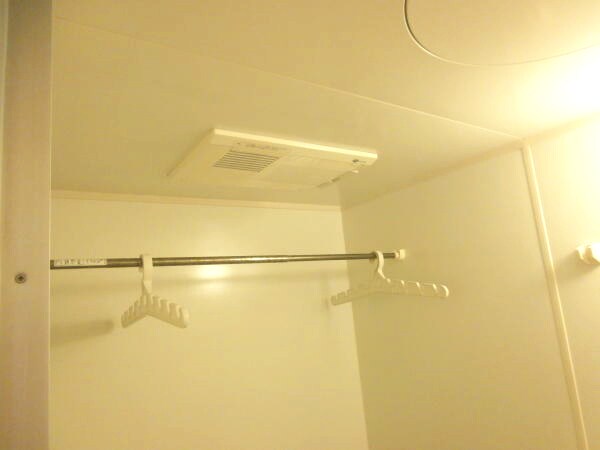 ピノ コラの物件内観写真