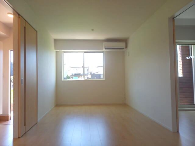 エテルノ セロの物件内観写真