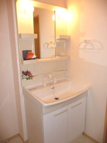 メゾン・モンテリベールⅡの物件内観写真