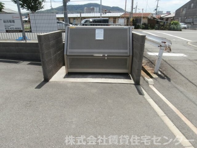 和歌山駅 バス11分  津屋下車：停歩1分 2階の物件内観写真