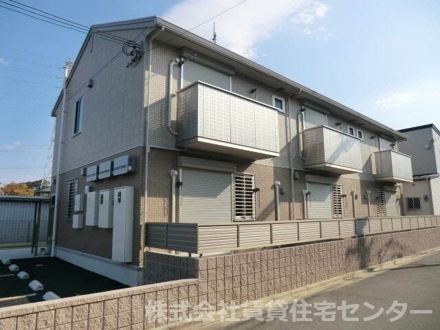 ファミーユの物件外観写真