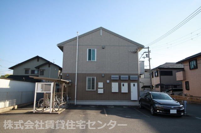 ファミーユの物件外観写真