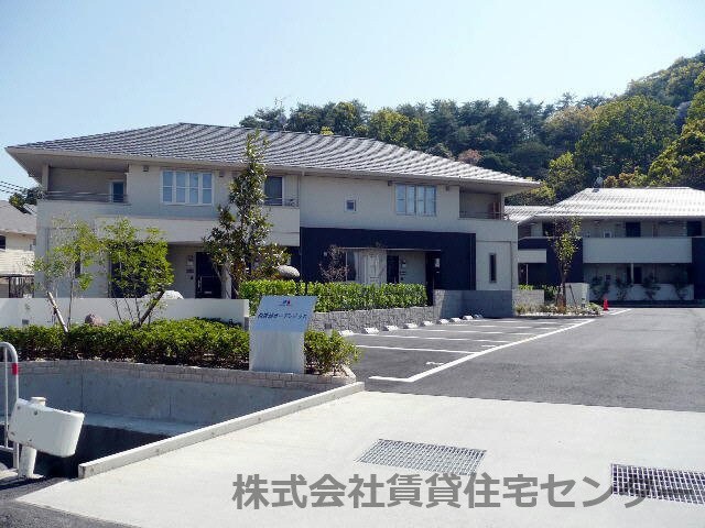 和歌山市駅 バス20分  和歌浦口下車：停歩6分 2階の物件外観写真