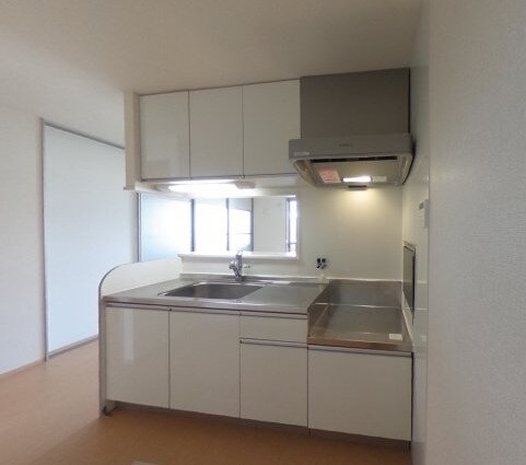 シャルム・ポンテ重根の物件内観写真