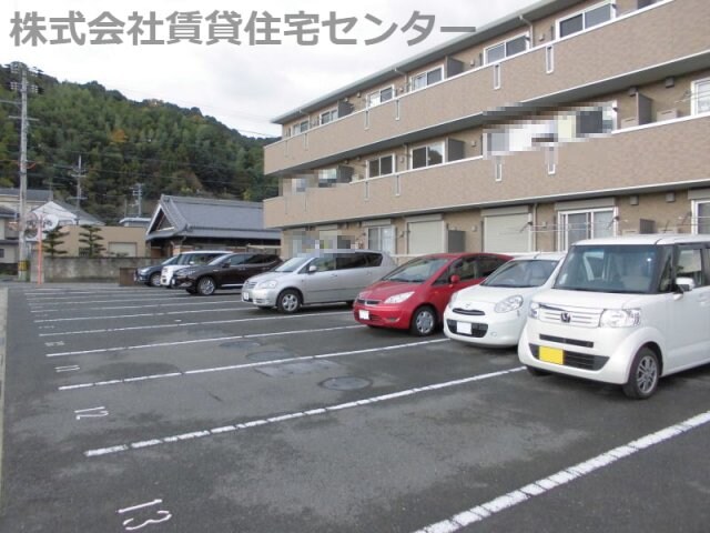 シャルム・ポンテ重根の物件外観写真