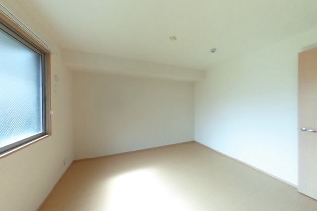 シャルム・ポンテ重根の物件内観写真