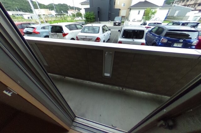 シャルム・ポンテ重根の物件内観写真