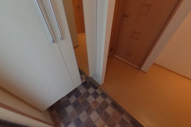 シャルム・ポンテ重根の物件内観写真