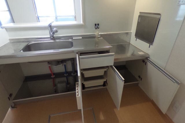 シャルム・ポンテ重根の物件内観写真