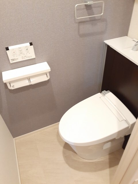 紀三井寺駅 バス2分  名草小学校前下車：停歩5分 4階の物件内観写真