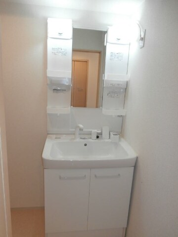 宮前駅 バス10分  塩屋下車：停歩6分 2階の物件内観写真