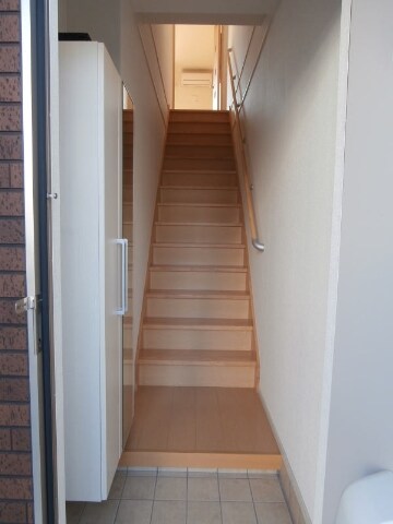 宮前駅 バス10分  塩屋下車：停歩6分 2階の物件内観写真