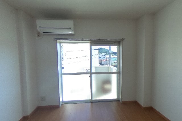 黒江駅 徒歩3分 2階の物件内観写真