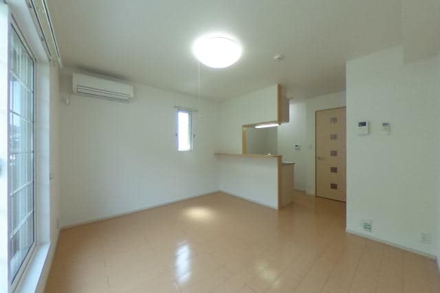 紀三井寺駅 バス8分  浜の宮下車：停歩6分 2階の物件内観写真