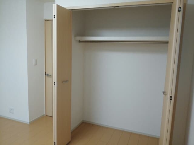 紀三井寺駅 バス8分  浜の宮下車：停歩6分 2階の物件内観写真